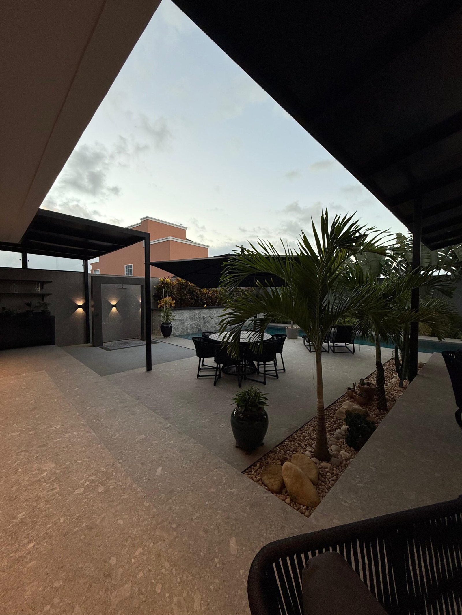 Casa Duplex Alto Padrão no Residencial Unique (12)