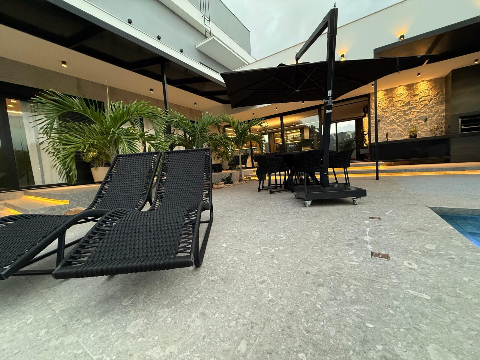 Casa Duplex Alto Padrão no Residencial Unique (3)