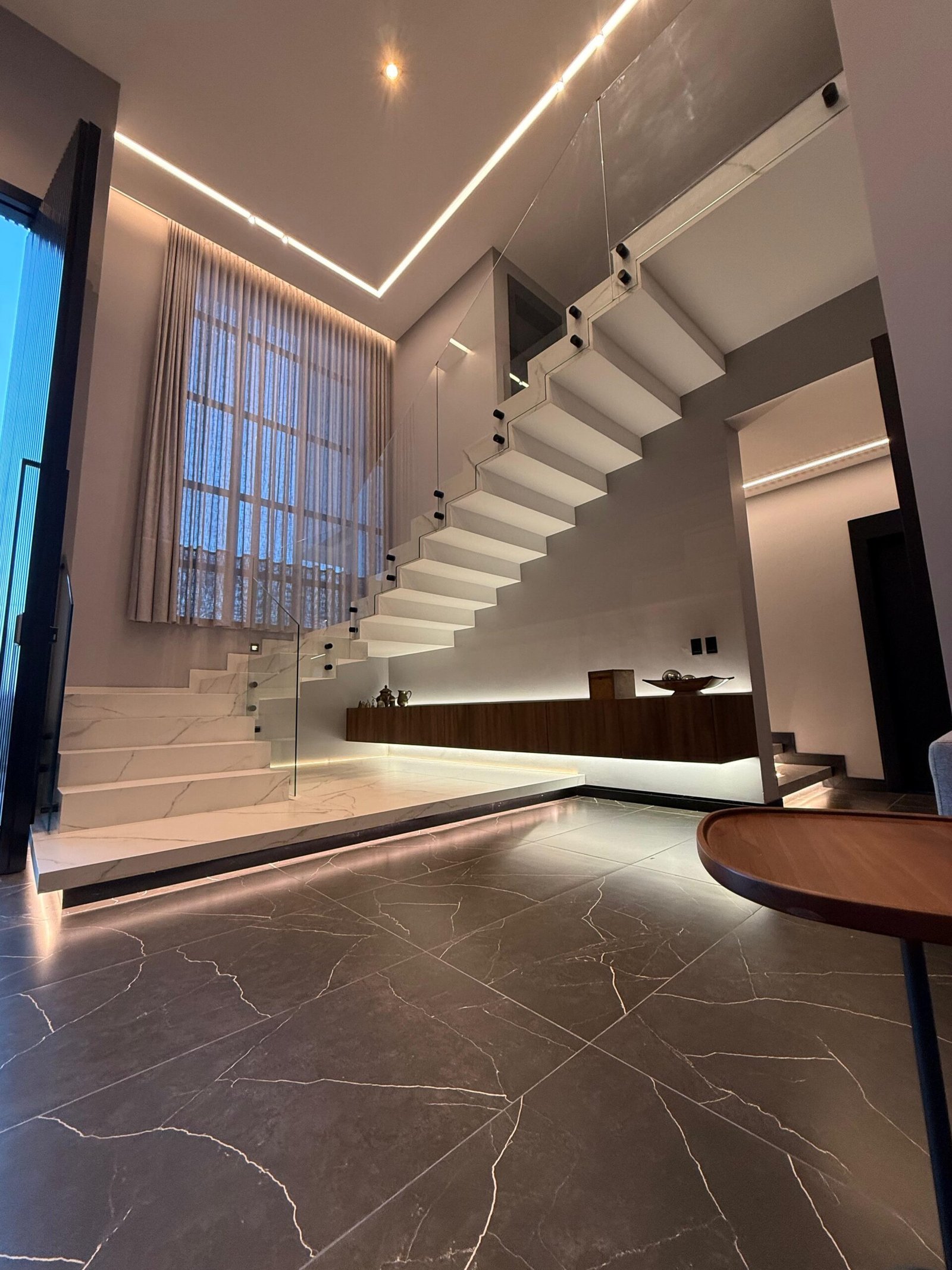 Casa Duplex Alto Padrão no Residencial Unique (32)