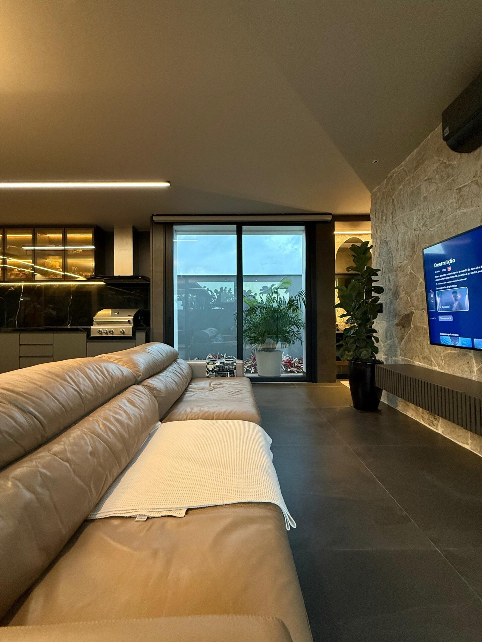 Casa Duplex Alto Padrão no Residencial Unique (50)