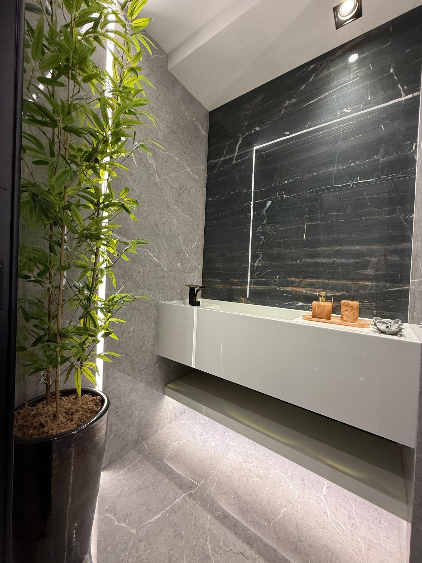 Casa Duplex Alto Padrão no Residencial Unique (8)