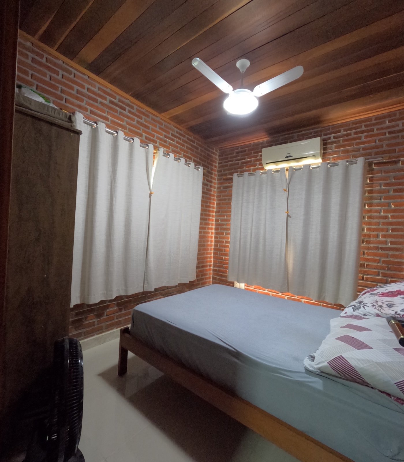 Casa e Lagoa 5000m2 um Paraíso (21)