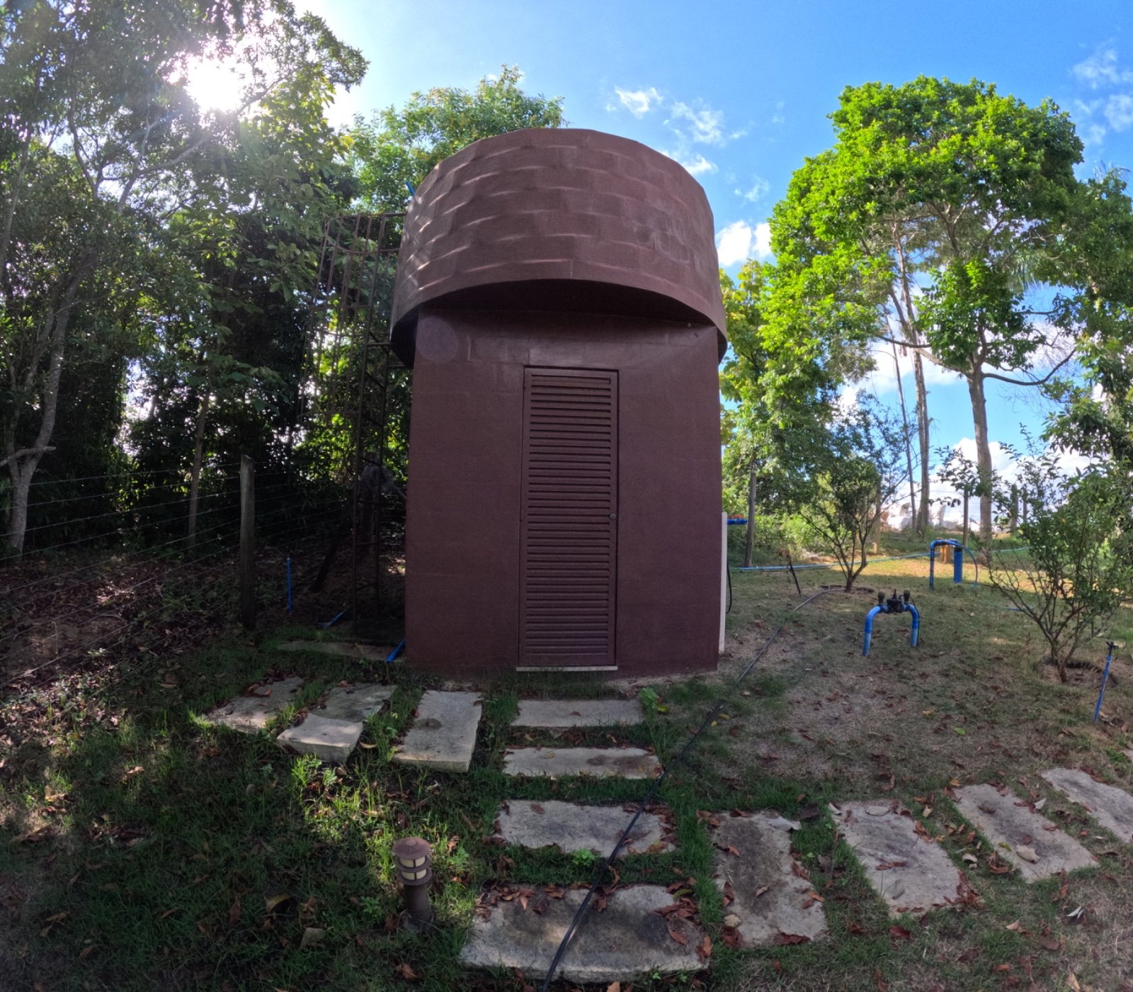 Casa e Lagoa 5000m2 um Paraíso (38)