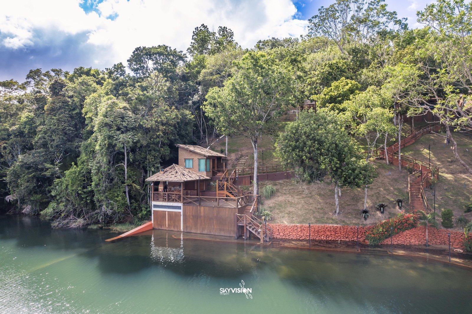 Casa e Lagoa 5000m2 um Paraíso (41)