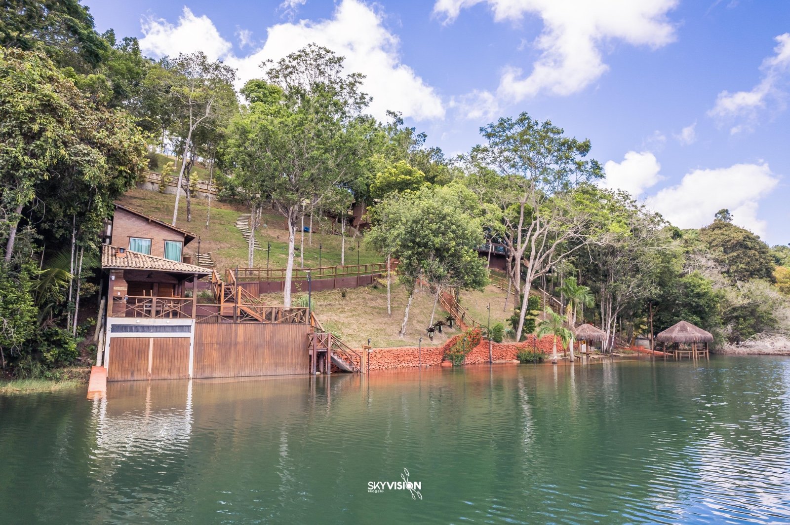 Casa e Lagoa 5000m2 um Paraíso (47)