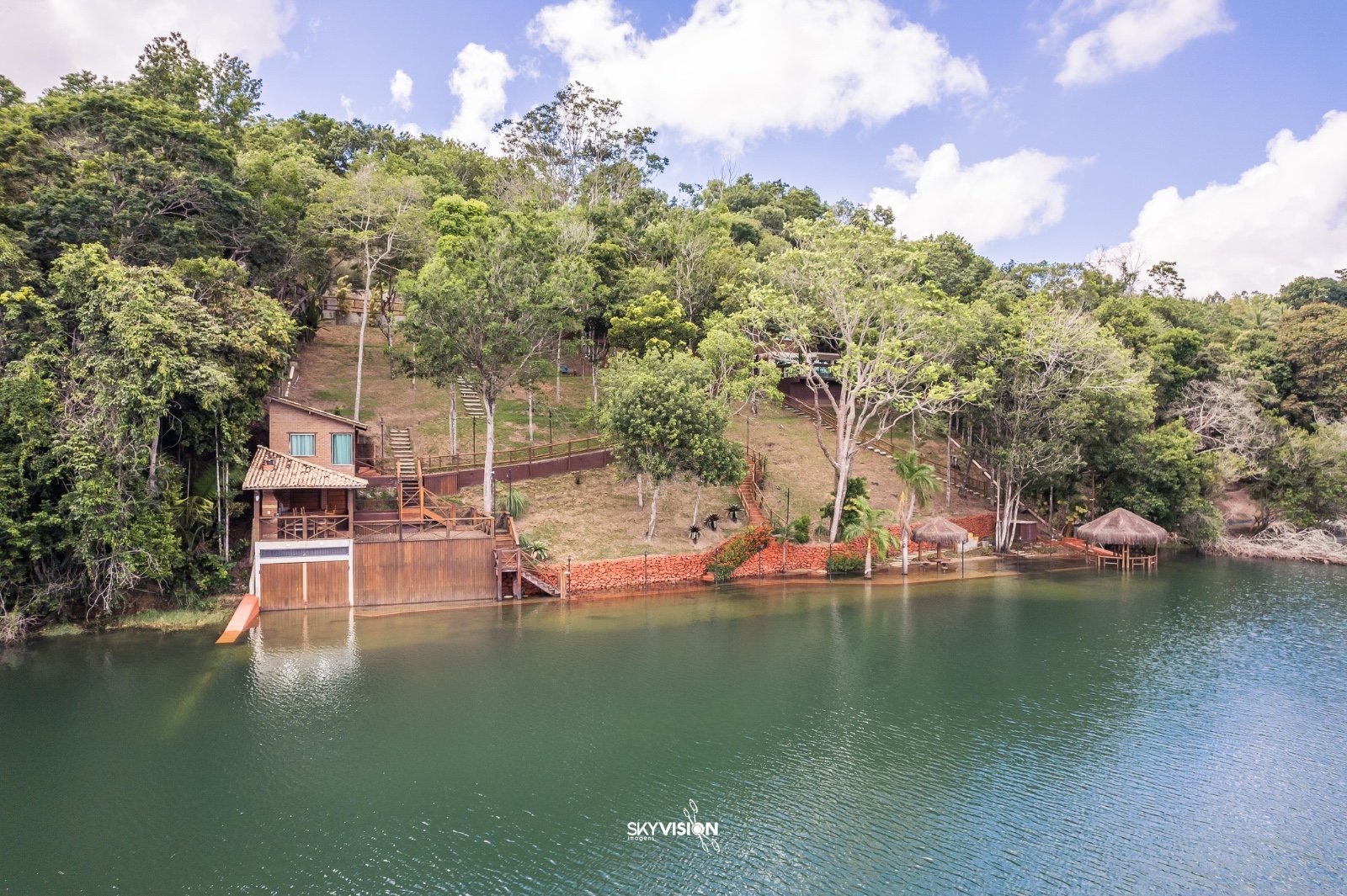 Casa e Lagoa 5000m2 um Paraíso (48)