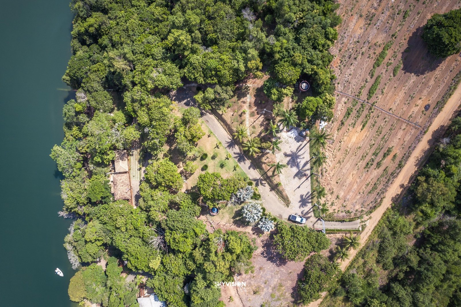 Casa e Lagoa 5000m2 um Paraíso (55)