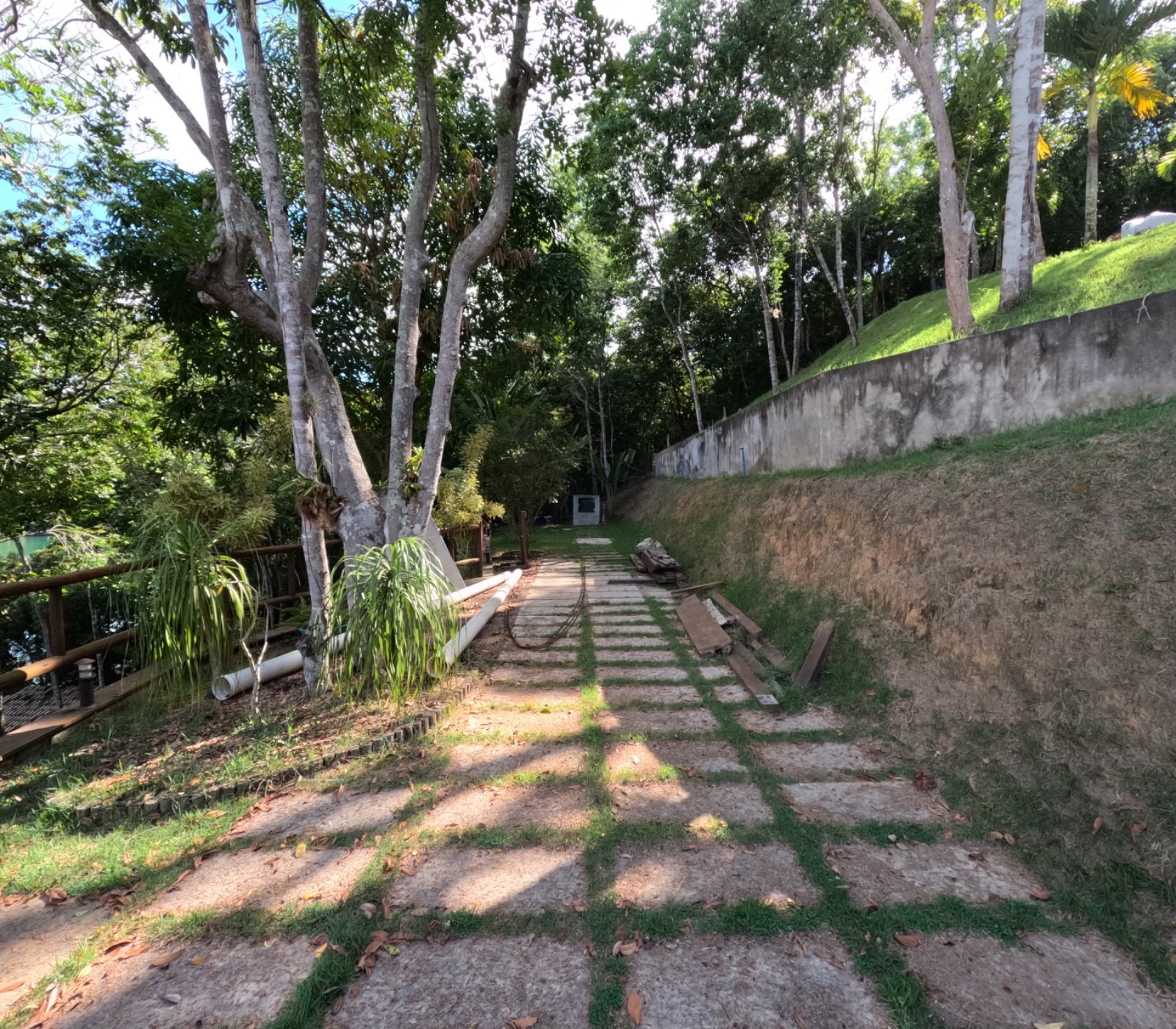 Casa e Lagoa 5000m2 um Paraíso (71)