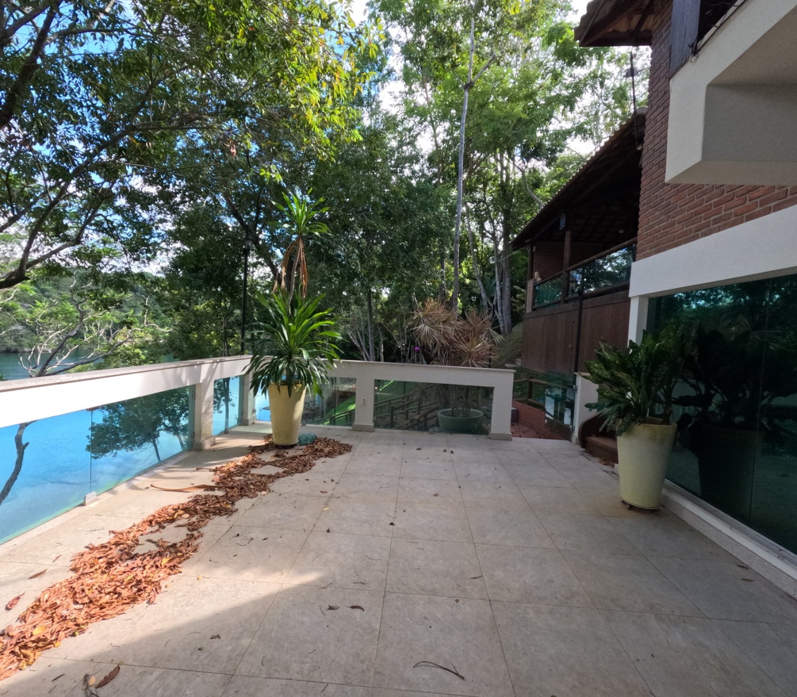 Casa e Lagoa 5000m2 um Paraíso (77)