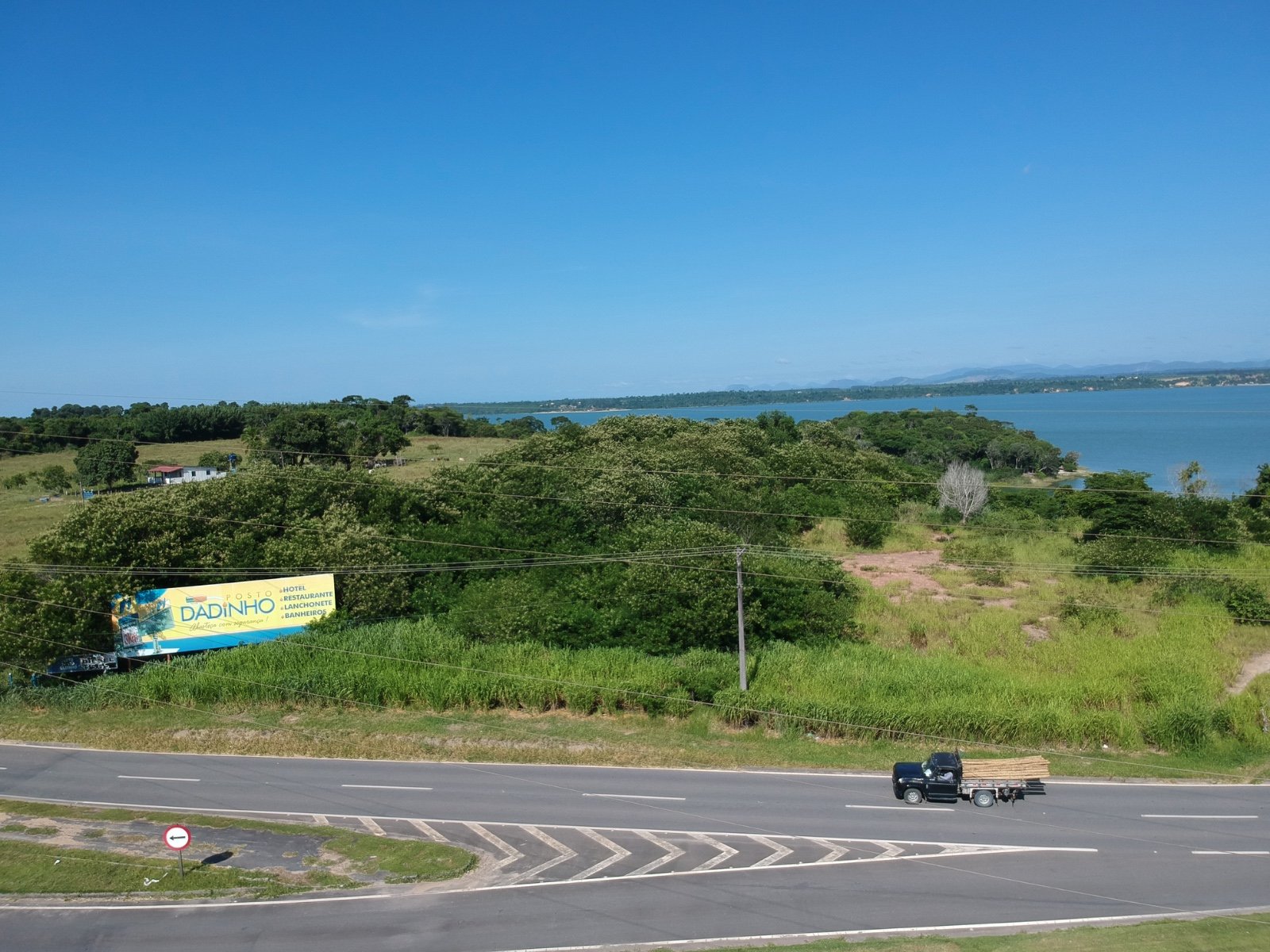 Terreno com Galão às Margens da BR-101 1 (16)