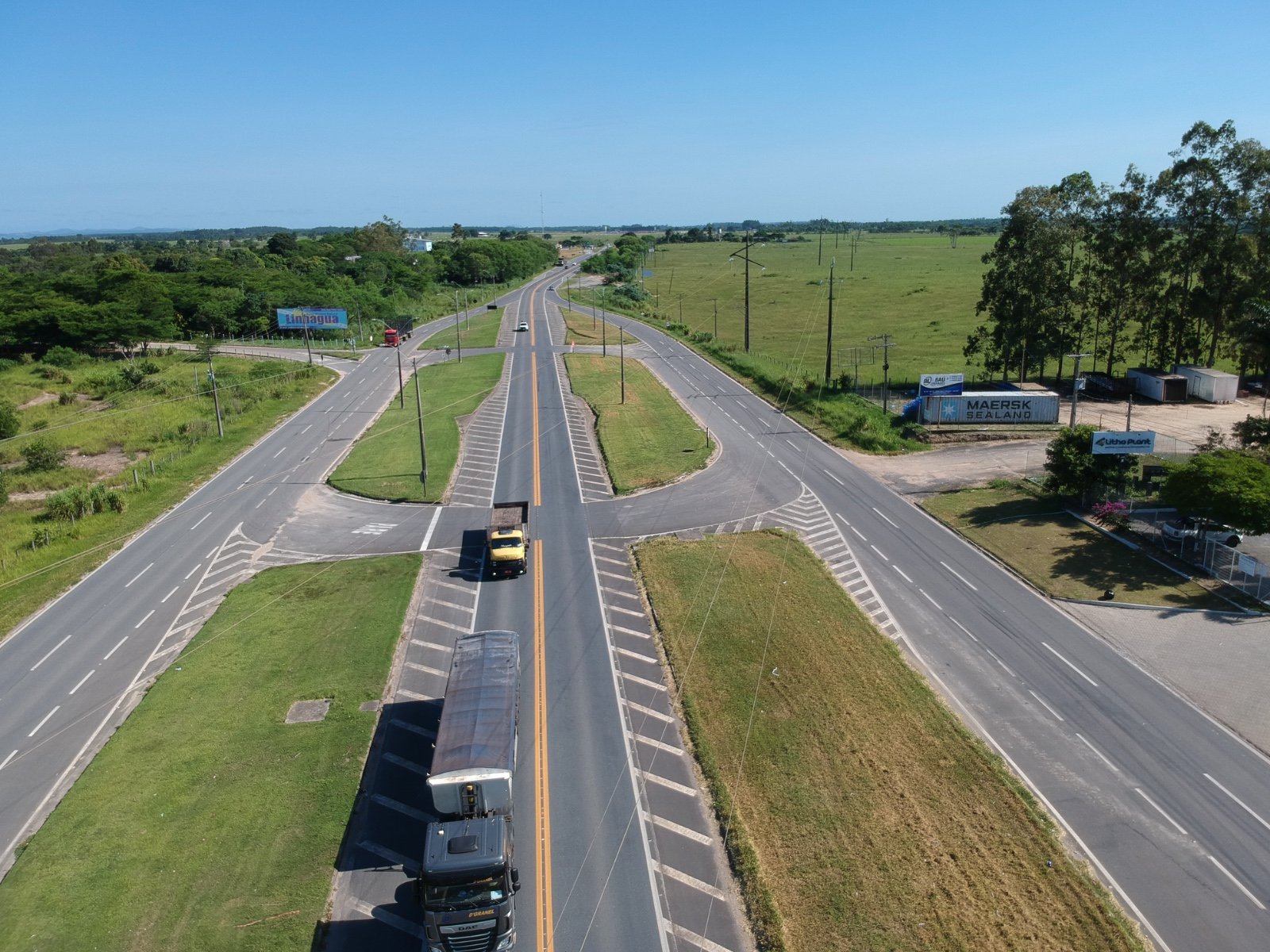 Terreno com Galão às Margens da BR-101 1 (20)