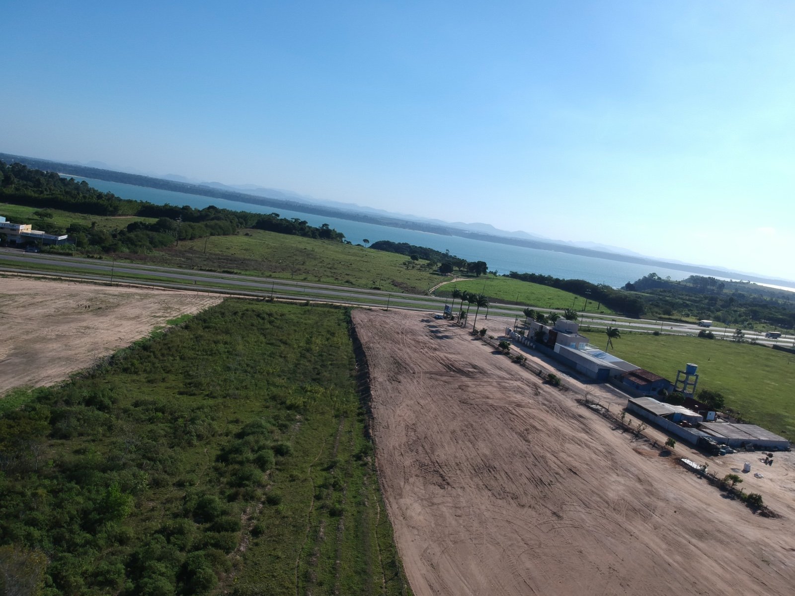 Terreno com Galão às Margens da BR-101 2 (17)