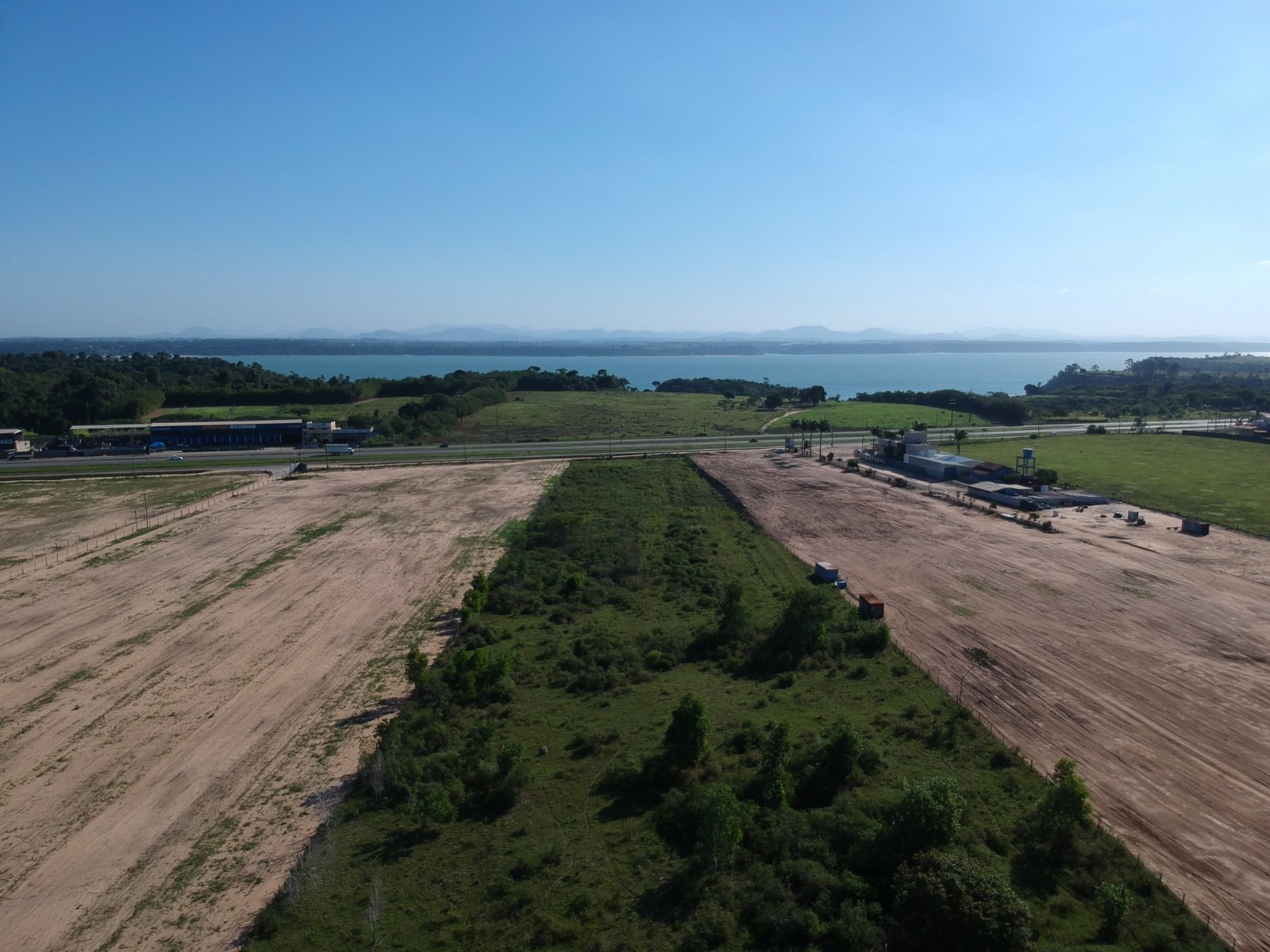 Terreno com Galão às Margens da BR-101 2 (19)